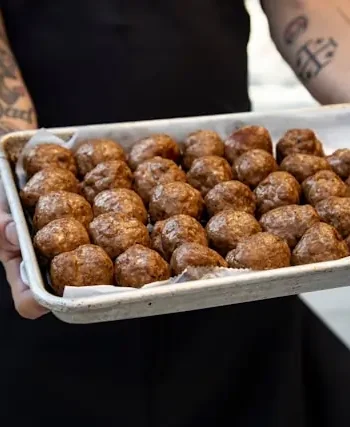 Jauhelihapihvit uunissa